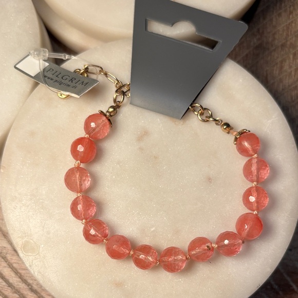 (#44) Pilgrim Pink Beaded Bracelet with Gold Accents - Picture 4 of 4